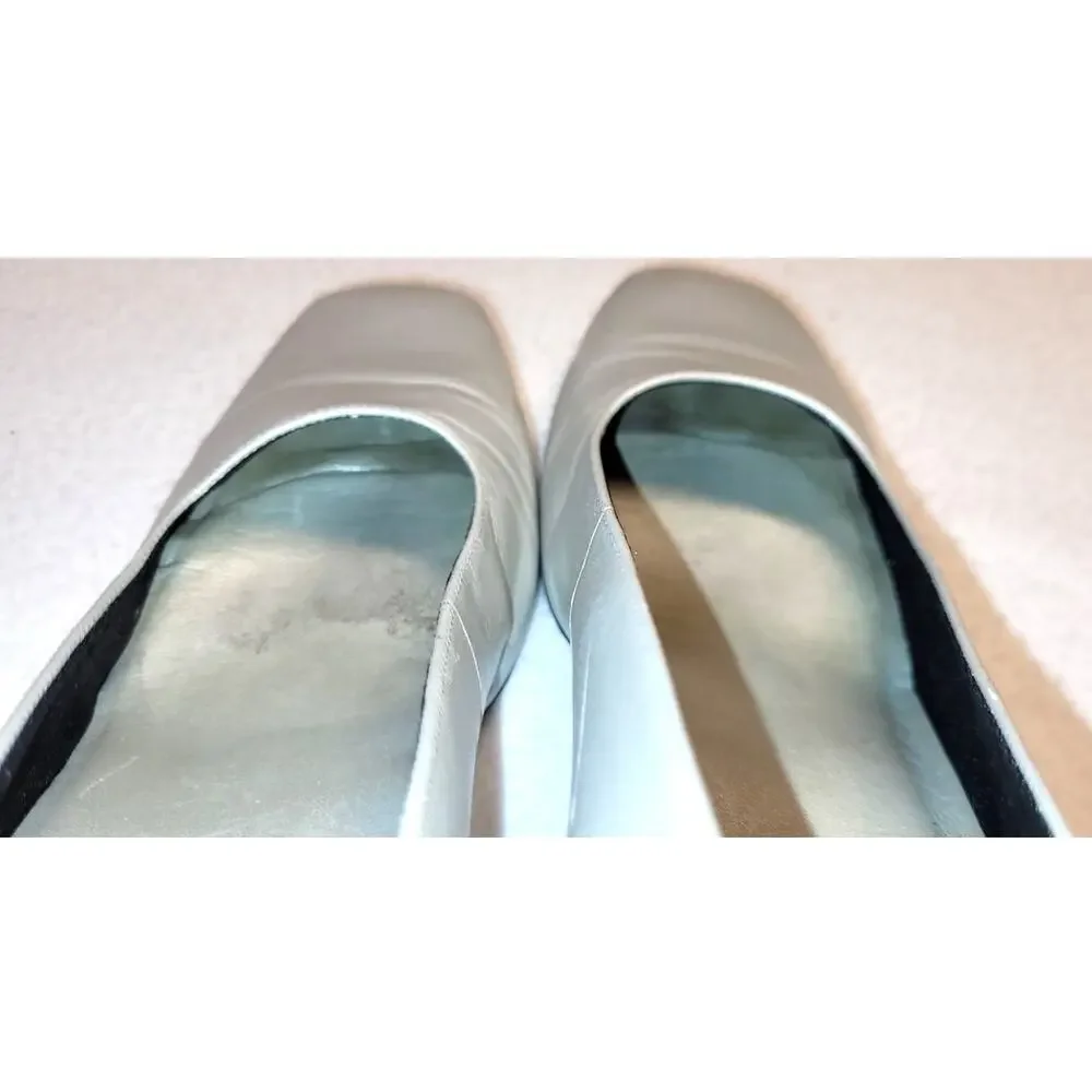 Easy Spirit Womens Silver Comfort Block Heels Pumps Fawn 7.5 B Anti Gravity
